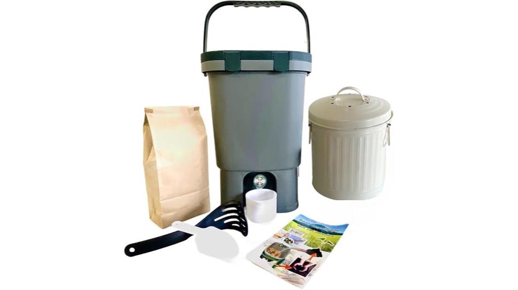 convenient airtight compost container