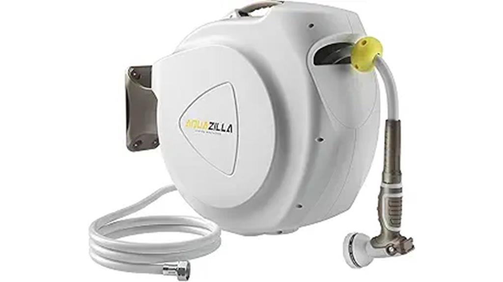 extendable hose with nozzle