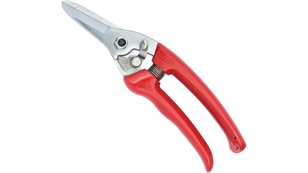 hoof trimmer and pruning shears