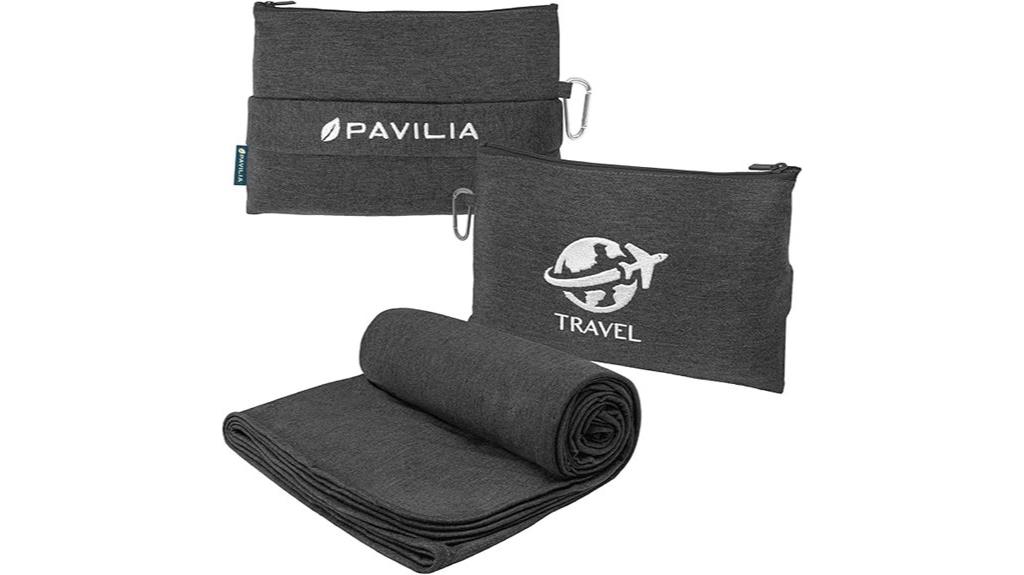 travel blanket with pillow