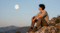 What the Full Moon in Capricorn Means for You